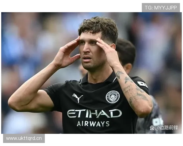 约翰·斯通斯后场出球如何支撑曼城进攻体系