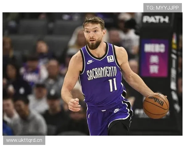 萨博尼斯高位策应主导进攻，改变国王内线攻防格局